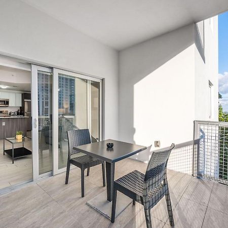 Апартаменты Subtle 2 Bed In Edgewater Downtown With Free Parking Майами Экстерьер фото