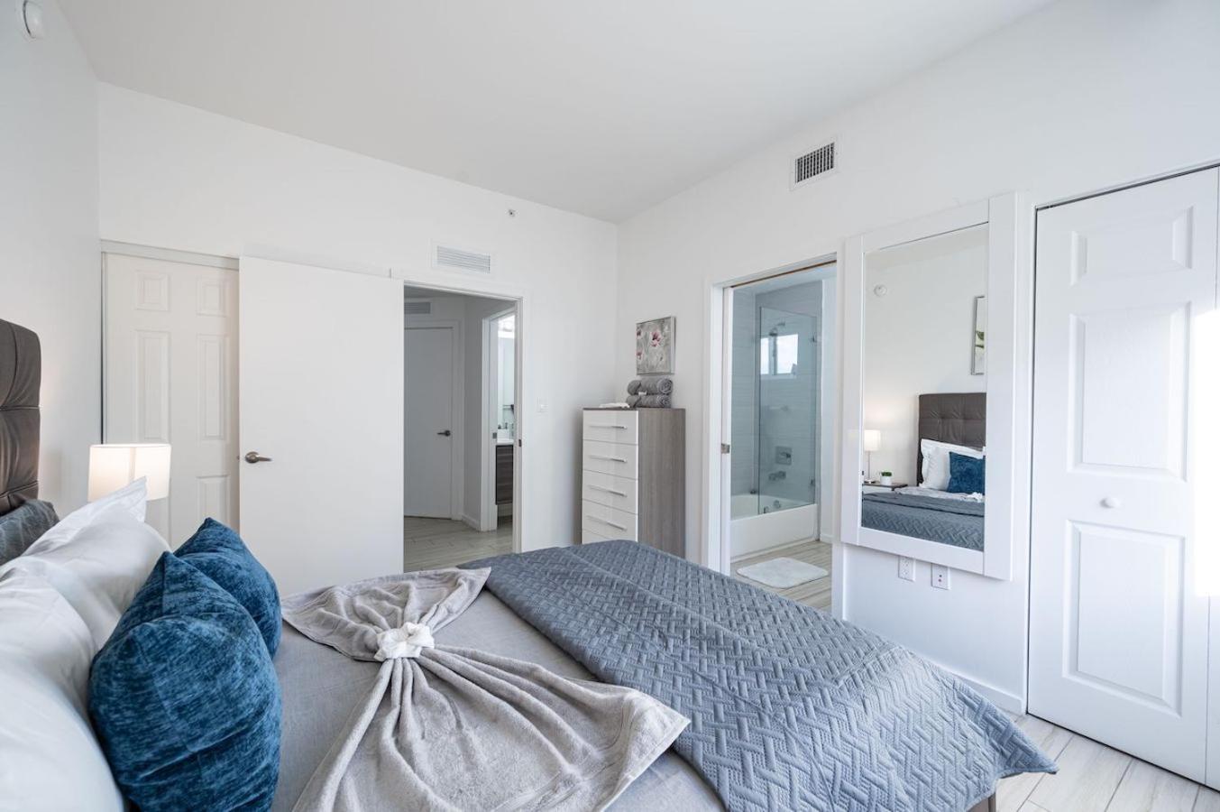 Апартаменты Subtle 2 Bed In Edgewater Downtown With Free Parking Майами Экстерьер фото