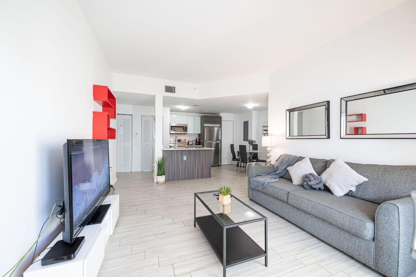 Апартаменты Subtle 2 Bed In Edgewater Downtown With Free Parking Майами Экстерьер фото